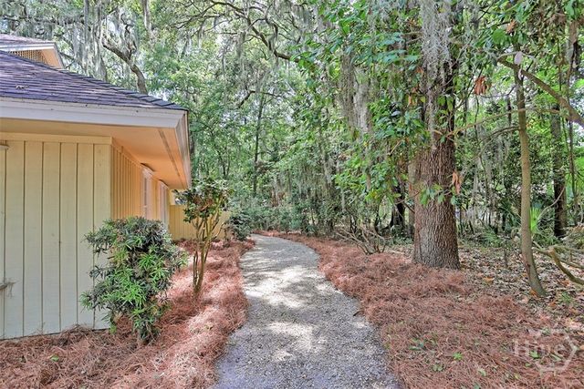 9 Magnolia Crossing, Savannah, GA 31411
