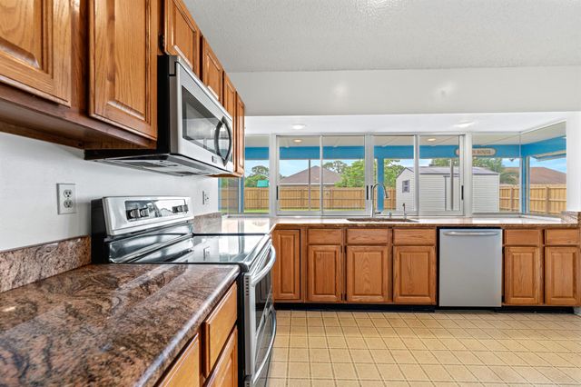 2719 SE Helms Avenue, Port St Lucie, FL 34952