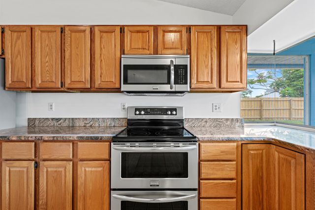2719 SE Helms Avenue, Port St Lucie, FL 34952