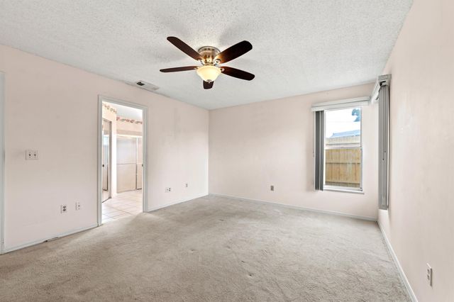 2719 SE Helms Avenue, Port St Lucie, FL 34952