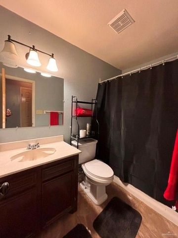 4302 Texacana Lane, Mission, TX 78572