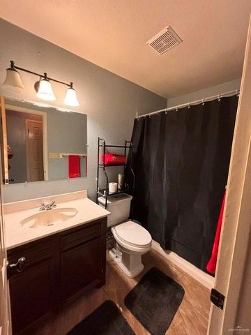 4302 Texacana Lane, Mission, TX 78572