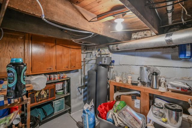 1302 N Yellow Springs Street 1302 N Yellow Springs Street, Springfield, OH 45504