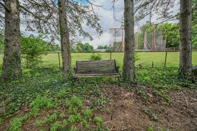 1302 N Yellow Springs Street 1302 N Yellow Springs Street, Springfield, OH 45504