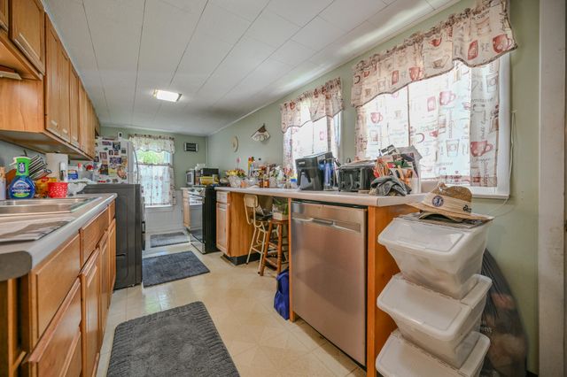 1302 N Yellow Springs Street 1302 N Yellow Springs Street, Springfield, OH 45504