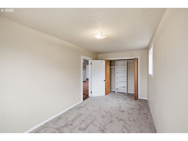 485 N Main St, Mt Angel, OR 97362