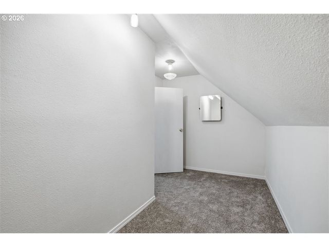485 N Main St, Mt Angel, OR 97362
