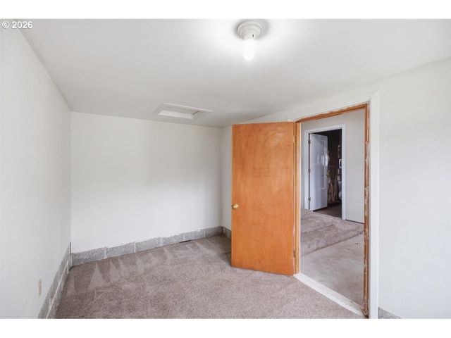 485 N Main St, Mt Angel, OR 97362