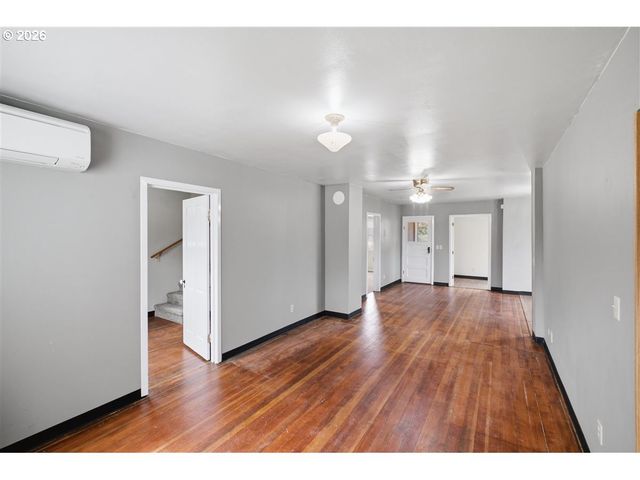 485 N Main St, Mt Angel, OR 97362