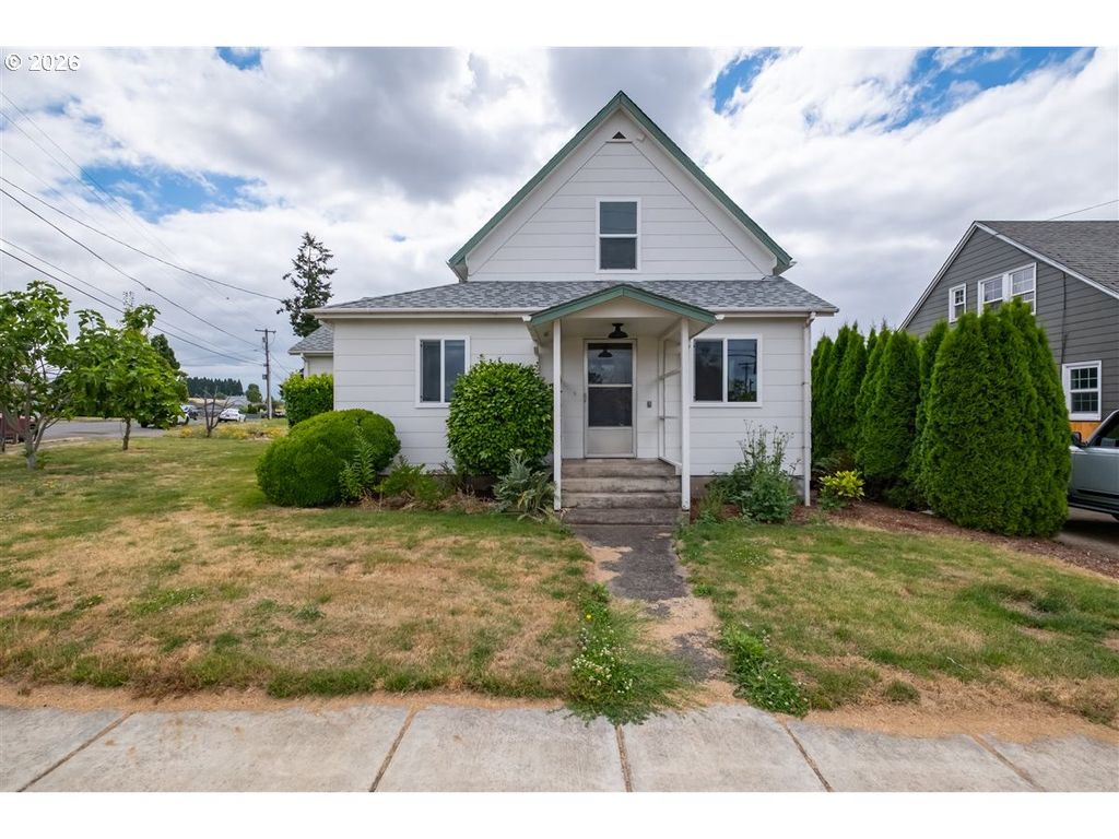 485 N Main St, Mt Angel, OR 97362