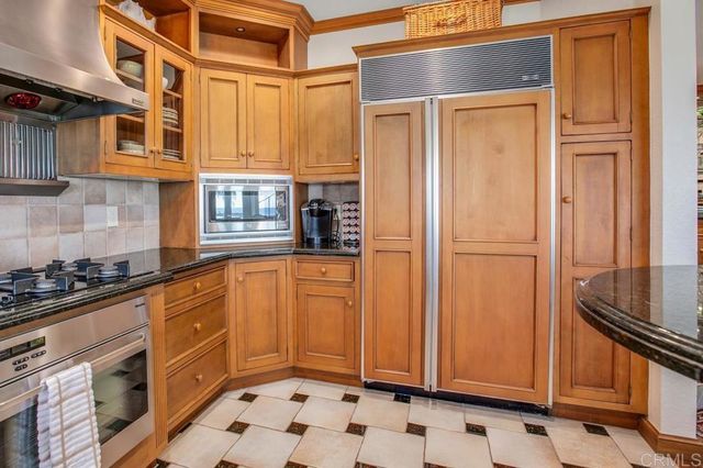 373 Coast Blvd 2, La Jolla, CA 92037