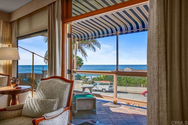 373 Coast Blvd 2, La Jolla, CA 92037