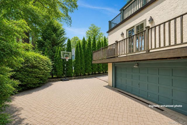 36 Ridge Road, New Rochelle, NY 10804