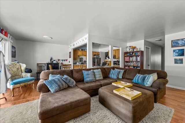 1052 Southbury Lane B1, Wheeling, IL 60090