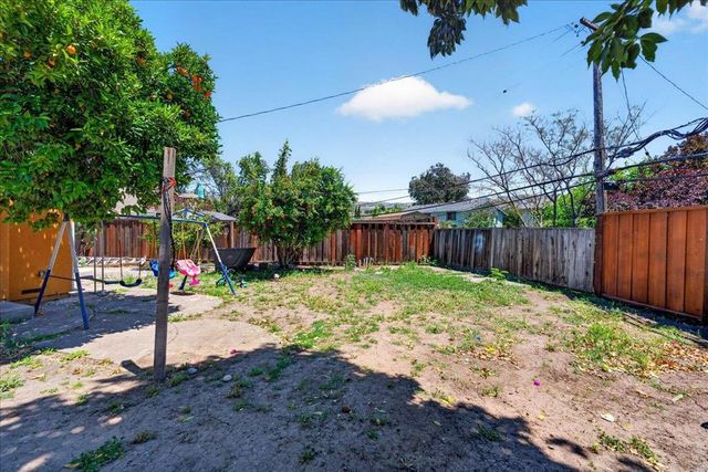 1519 Mount Everest Court, San Jose, CA 95127