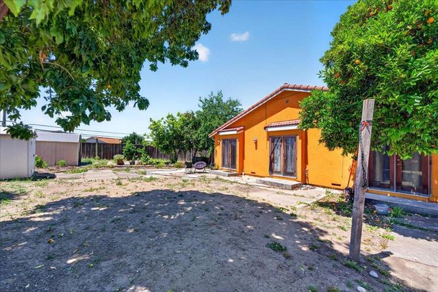 1519 Mount Everest Court, San Jose, CA 95127