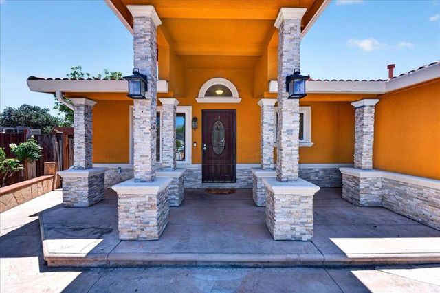 1519 Mount Everest Court, San Jose, CA 95127