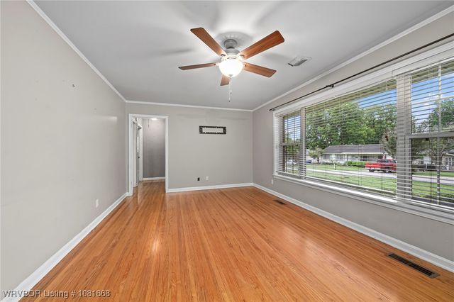 2921 S P Street, Fort Smith, AR 72901