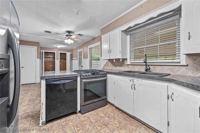 2921 S P Street, Fort Smith, AR 72901