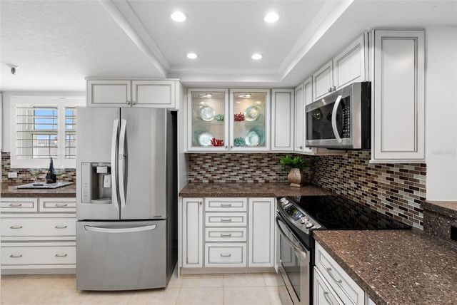 17980 GULF BOULEVARD 401, Redington Shores, FL 33708