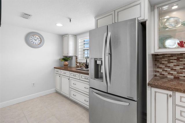 17980 GULF BOULEVARD 401, Redington Shores, FL 33708