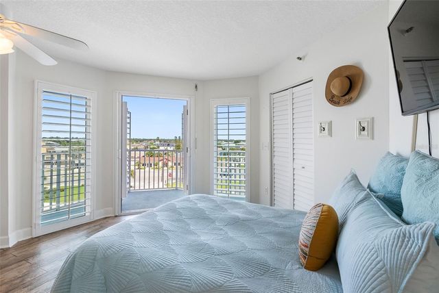 17980 GULF BOULEVARD 401, Redington Shores, FL 33708