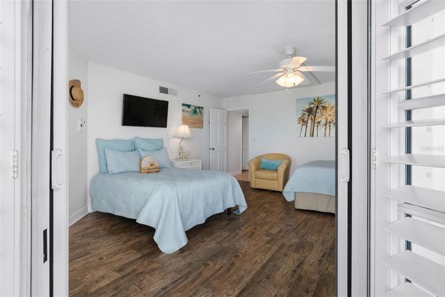 17980 GULF BOULEVARD 401, Redington Shores, FL 33708