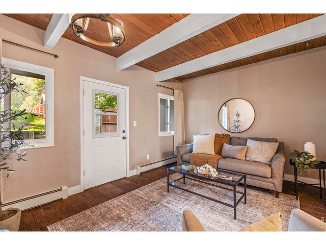 1719 Springmeadows Ct B, Fort Collins, CO 80525