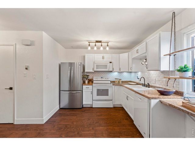 1719 Springmeadows Ct B, Fort Collins, CO 80525