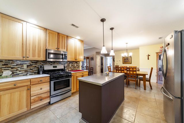 320 E HONEY LN, Columbia, MO 65202