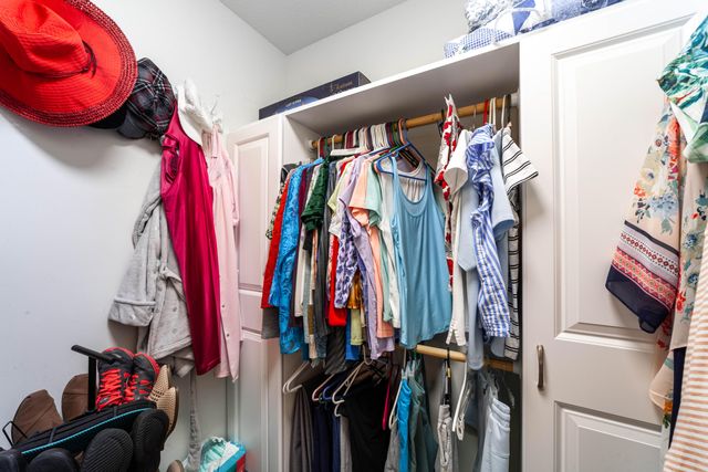 320 E HONEY LN, Columbia, MO 65202