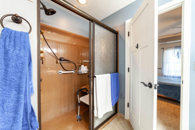 320 E HONEY LN, Columbia, MO 65202