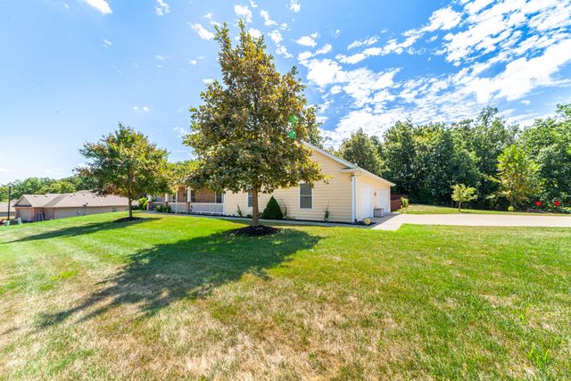 320 E HONEY LN, Columbia, MO 65202