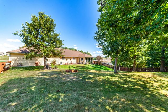 320 E HONEY LN, Columbia, MO 65202