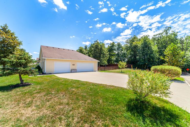320 E HONEY LN, Columbia, MO 65202