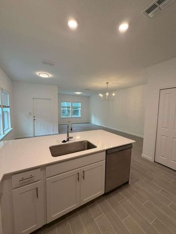 3692 SE 37TH COURT, Ocala, FL 34480