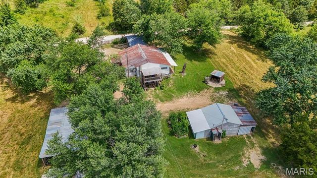 108 Seven Cedars Road, Steelville, MO 65565