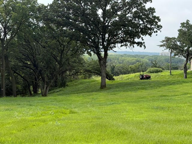 3325 Overlook Drive, Bloomington, MN 55431