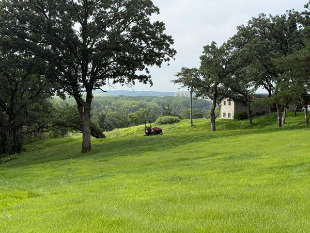 3325 Overlook Drive, Bloomington, MN 55431