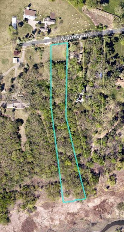 3325 Overlook Drive, Bloomington, MN 55431