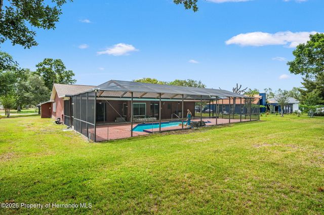 8192 Floral Drive, Weeki Wachee, FL 34607
