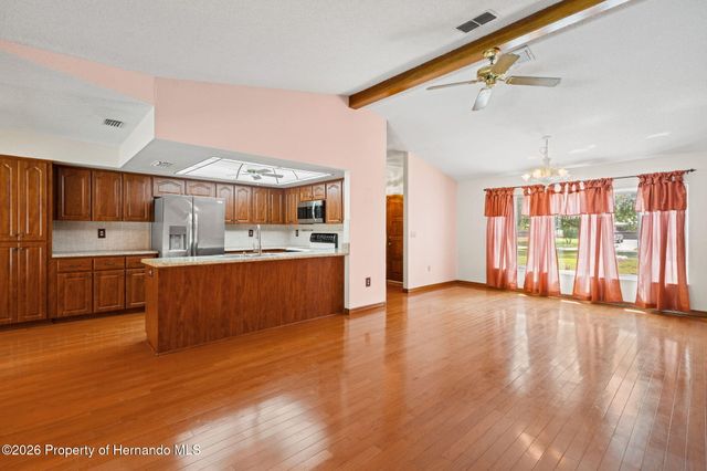 8192 Floral Drive, Weeki Wachee, FL 34607