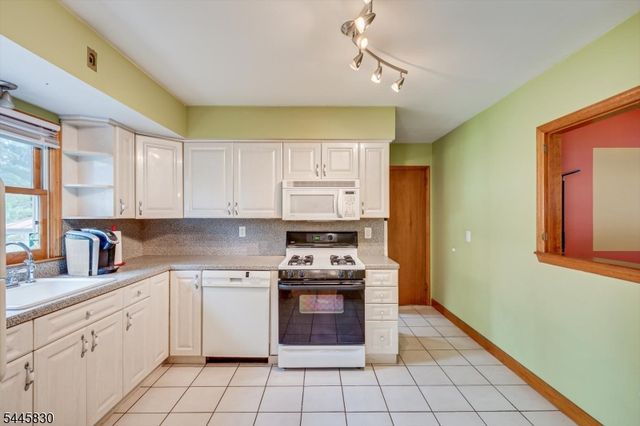 979 Wood Ave, Edison Twp., NJ 08820