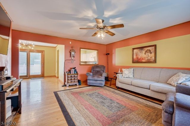 979 Wood Ave, Edison Twp., NJ 08820