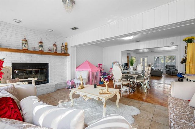 1215 S KEENE ROAD, Clearwater, FL 33756