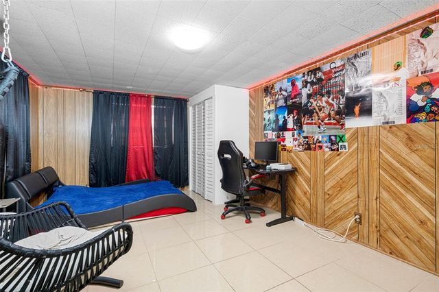 1215 S KEENE ROAD, Clearwater, FL 33756