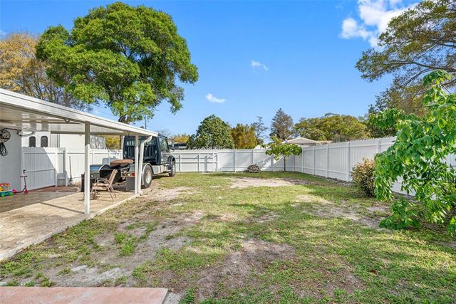 1215 S KEENE ROAD, Clearwater, FL 33756