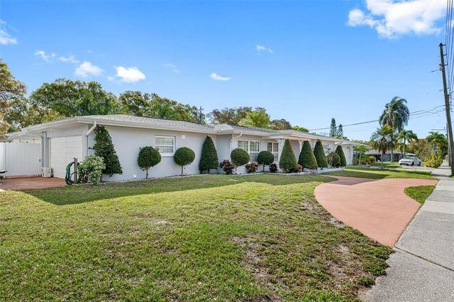 1215 S KEENE ROAD, Clearwater, FL 33756