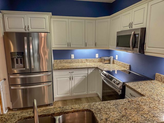 824 Castleford Cir Apt 7D, Myrtle Beach, SC 29572