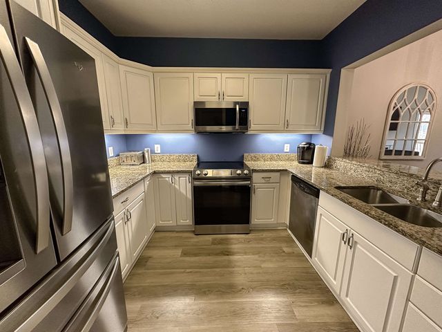 824 Castleford Cir Apt 7D, Myrtle Beach, SC 29572